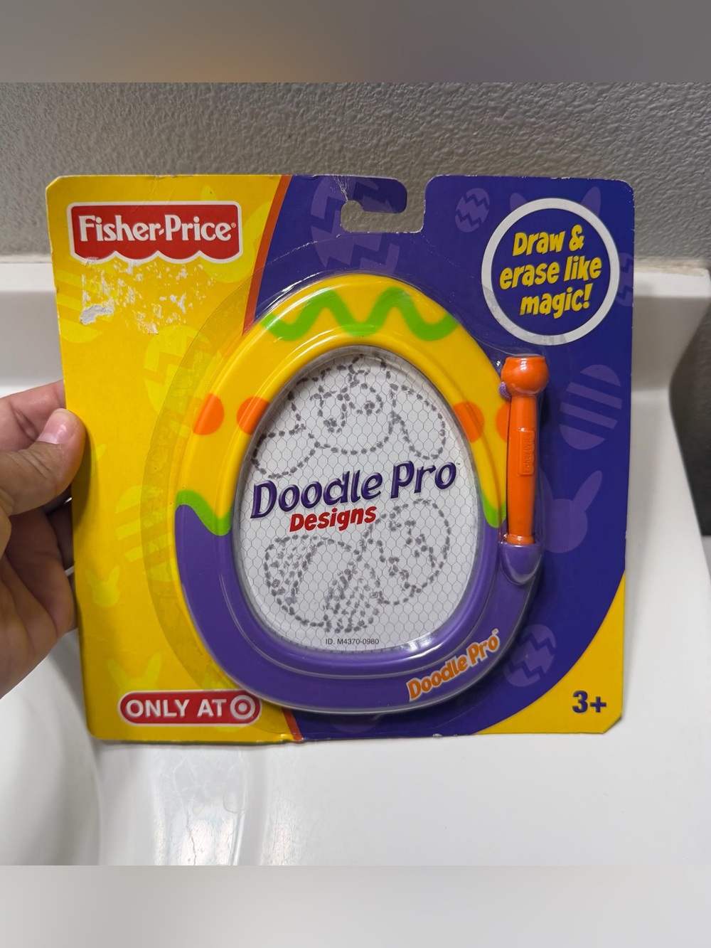 2007 Fisher-Price Doodle Pro Designs Magnetic Drawing Toy
